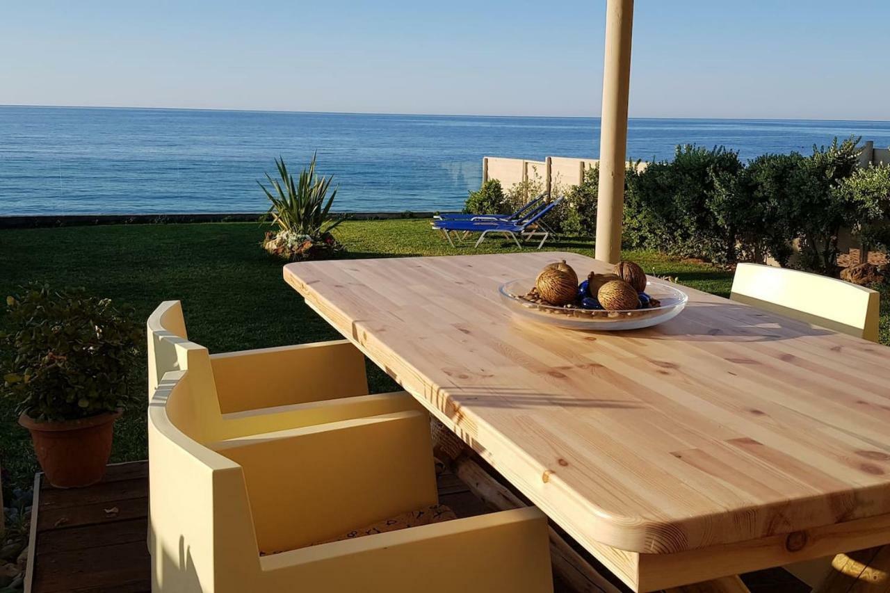 Nautilus House Villa Sztalósz Kültér fotó